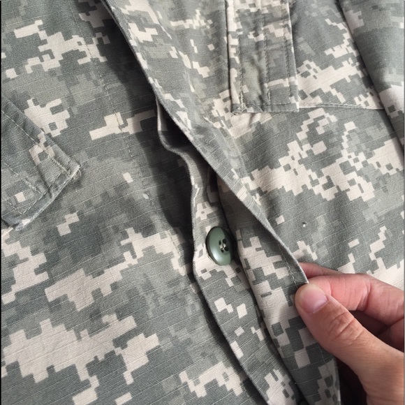 Men’s Prestige Tactical Wear Shirt! - Picture 4 of 7